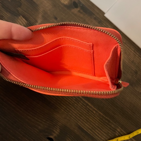 Fossil Phone Slide Leather Wallet Zippered Neon Coral - Picture 4 of 6